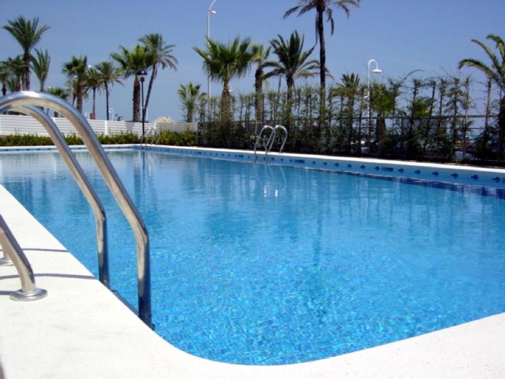 Apartamentos Deluxe Playa Norte Peñíscola エクステリア 写真