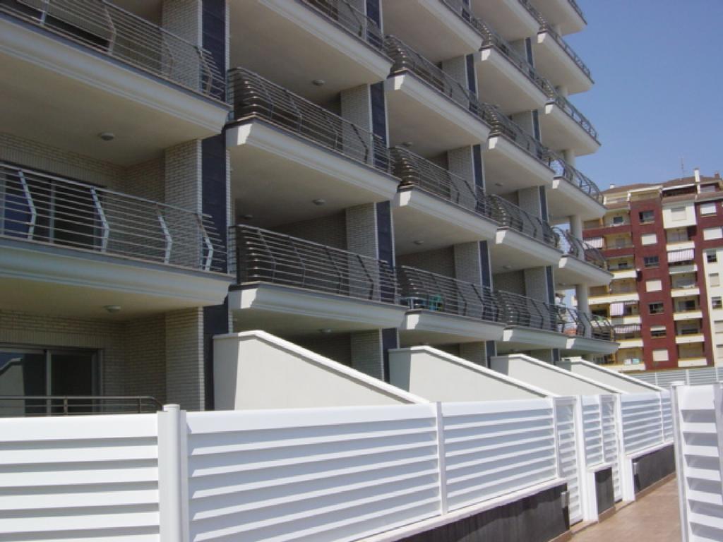 Apartamentos Deluxe Playa Norte Peñíscola エクステリア 写真