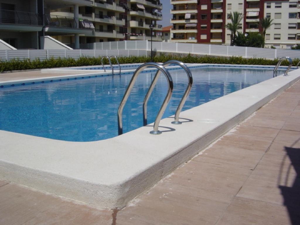 Apartamentos Deluxe Playa Norte Peñíscola エクステリア 写真