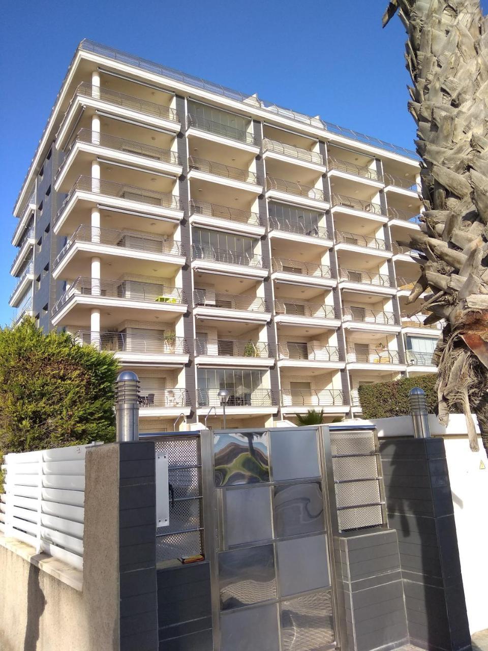 Apartamentos Deluxe Playa Norte Peñíscola エクステリア 写真