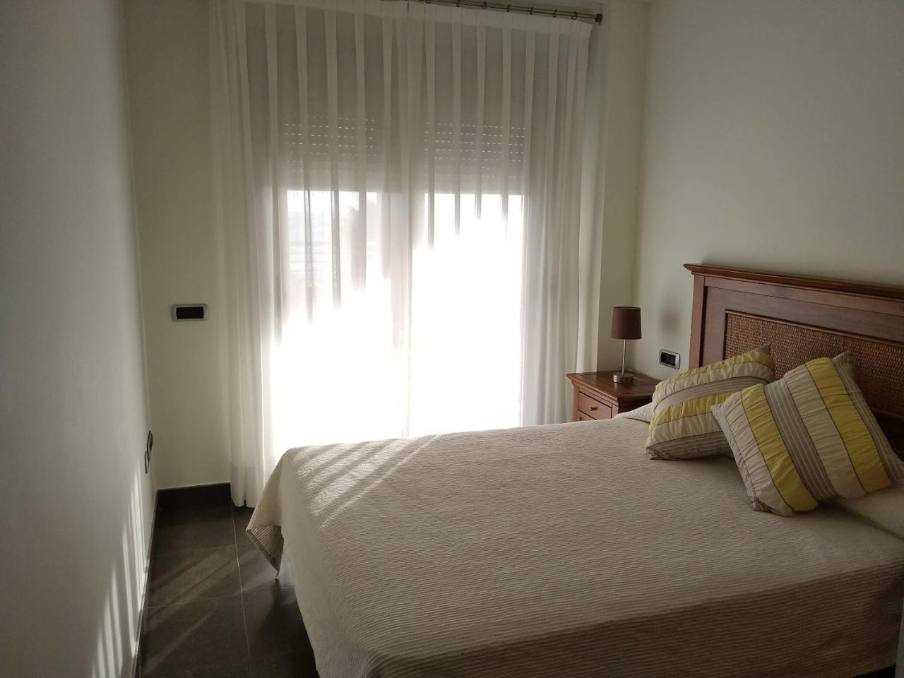 Apartamentos Deluxe Playa Norte Peñíscola エクステリア 写真